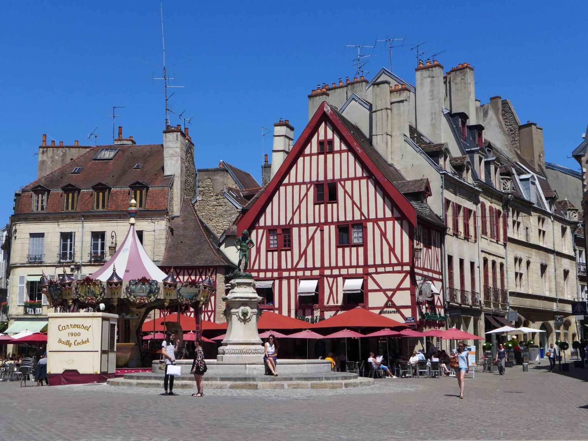 Le Pastore Avec Terrasse Au Coeur Du Centre Historique 디종 외부 사진